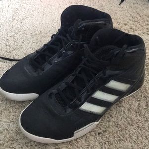 Women’s Adidas Basketball Shoes